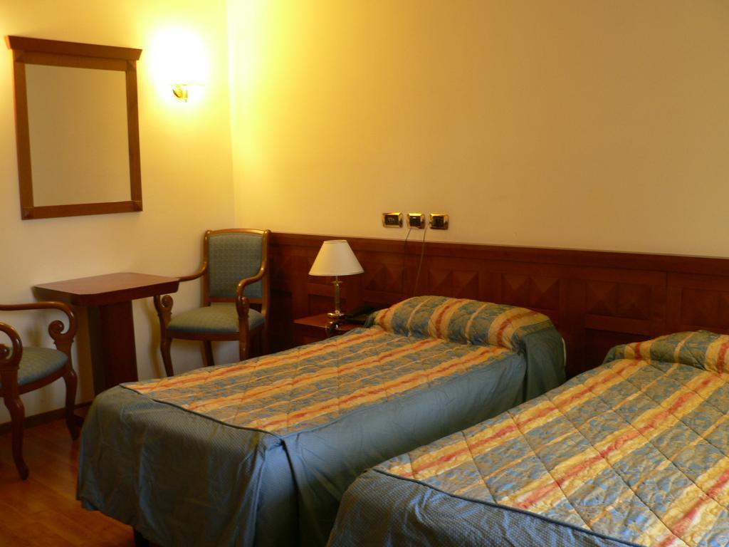 Benito Al Bosco Hotel Velletri Room photo